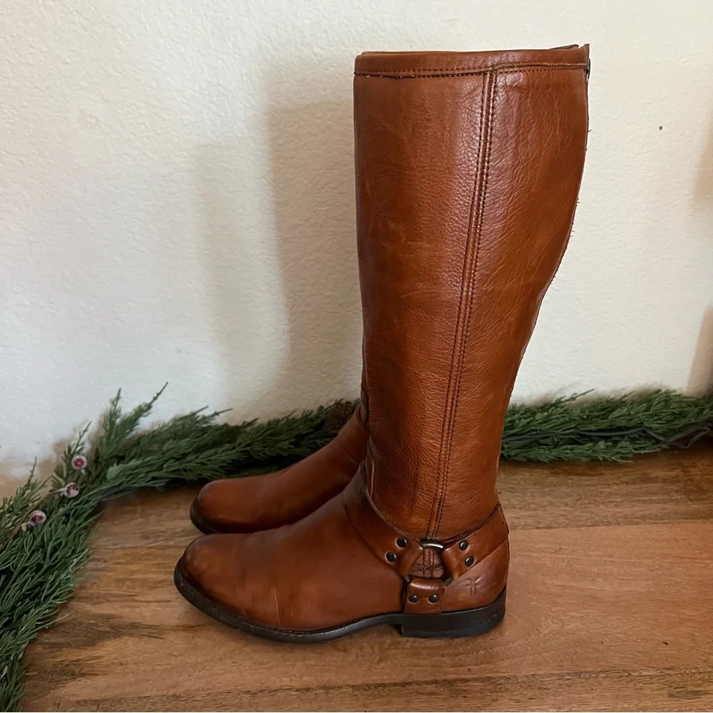 Frye Phillip Harness Boot- Cognac- Size 6.5 B